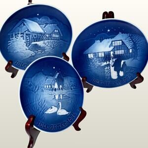 Bing & Grøndahl Christmas Plate Trio 1973–1975 | Copenhagen Porcelain Blue Set